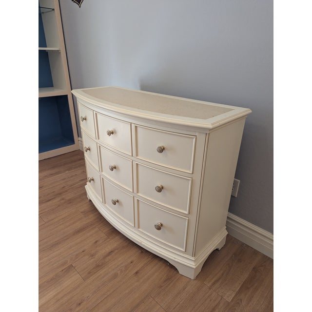 Beautiful dresser from Thomasville. Marble in lay on top. Curved front depth from 14"-18"
