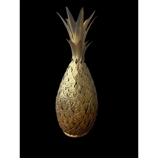 Vintage Gilt Metal Gold Tone Pineapple Sculpture Condition: great pre-owned, as shown on the pictures. Dimensions: 15.5’x6’