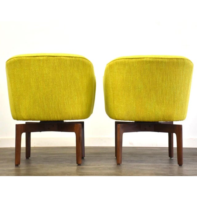 1960s Jens Risom Yellow Swivel Lounge Chairs - a Pair For Sale - Image 5 of 11