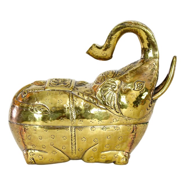 Late 20th Century Pressed Tin Brass Elephant Lidded Box For Sale