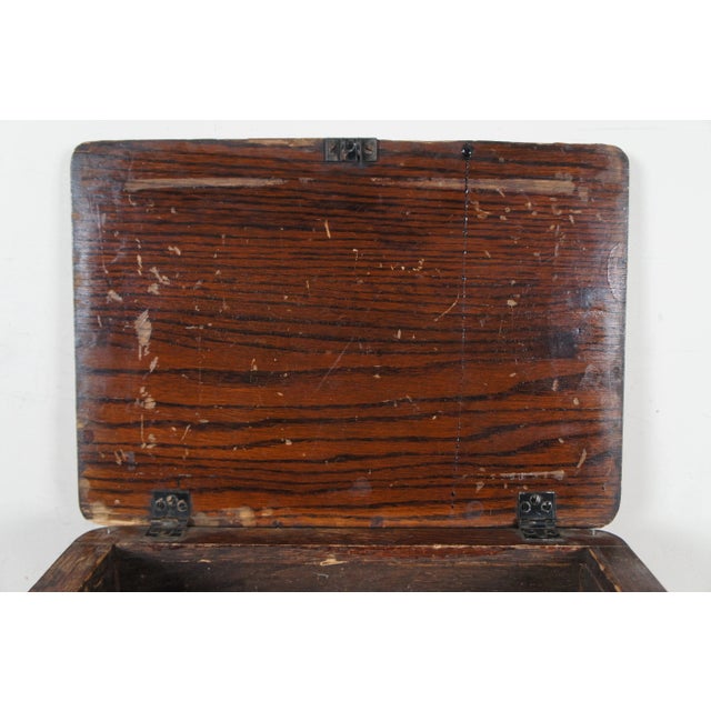 Brown Early 20th Century Antique Victorian Quarter Sawn Oak Nailhead Keepsake Shoe Shine Box Foot Stool For Sale - Image 8 of 11