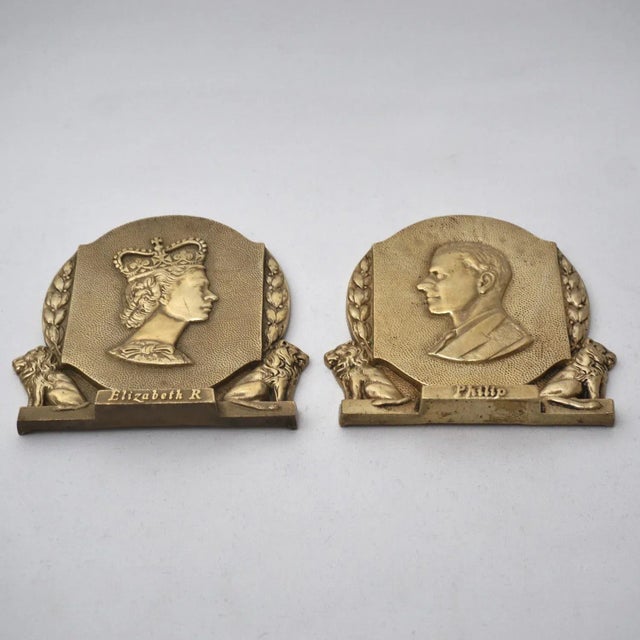 Gold 1953 English Vintage Coronation Queen Elizabeth II & Prince Philip Commemorative Bookends, Gilt Bronze - a Pair For Sale - Image 8 of 12