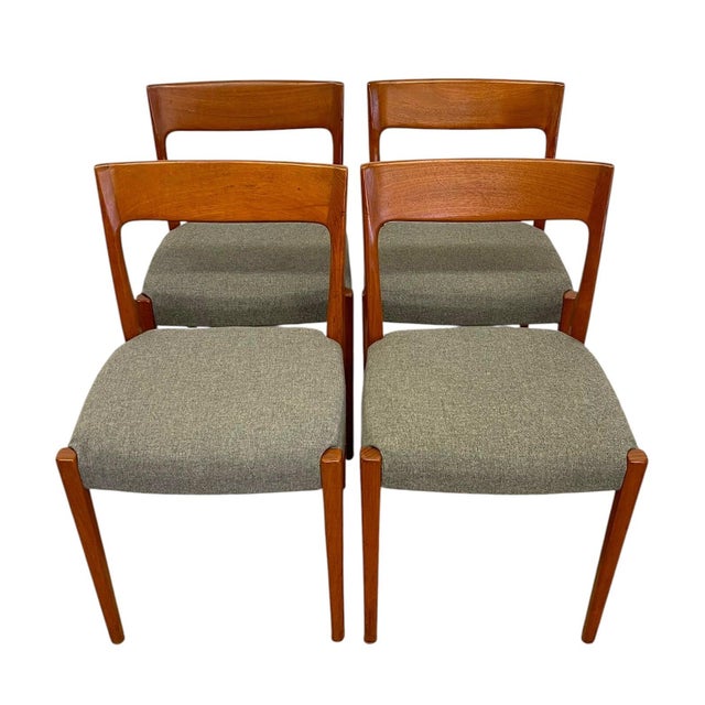 Wood 1970s Set of 4 Mid Century Modern Dining Chairs With Sculpted Wood Frames and Upholstered Seats For Sale - Image 7 of 10
