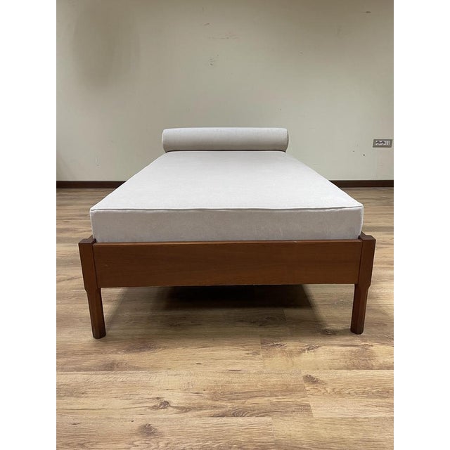 Beige Daybed in Teak, Italy, 1960s For Sale - Image 8 of 18