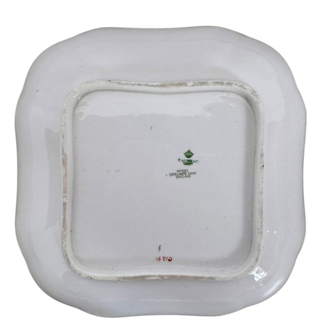 Early 20th Century Gilded Grandeur: Copeland Spode "Exotic Bird" Plates From Thomas Goode & Co., London - Set of 4 For Sale - Image 11 of 13