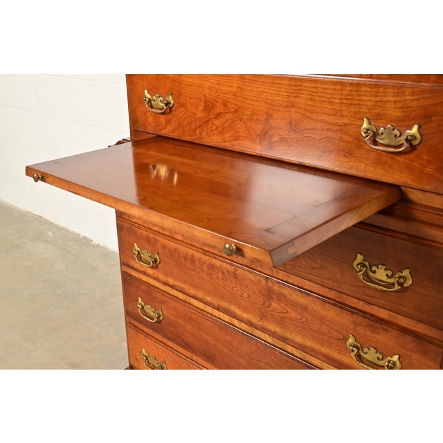 Brown L. & J. G. Stickley Georgian Solid Cherry Wood Eight-Drawer Highboy Dresser, 1957 For Sale - Image 8 of 15