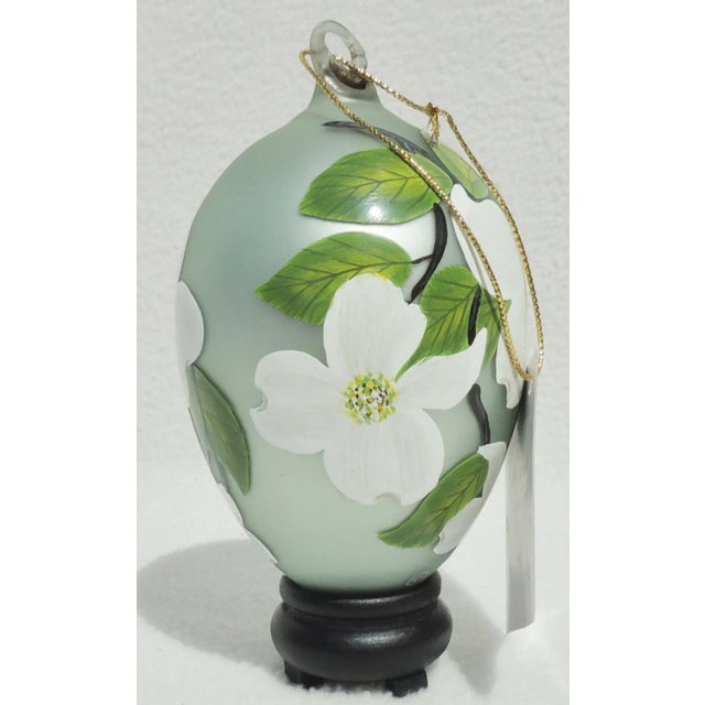 Hollywood Regency Sacred Season Mouth Blown Hand Painted Floral Glass Christmas Tree Ornament For Sale - Image 3 of 7