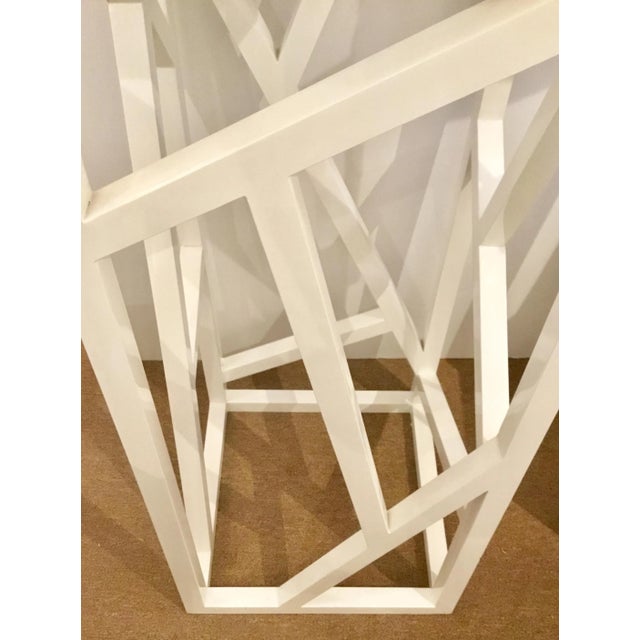 Modern Marble and White Lacquer Pedestal For Sale - Image 4 of 5