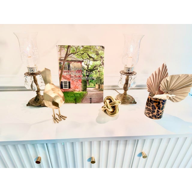 Pair of Vintage Brass Accent Lamps With Chandelier Crystal Prisms & Etched Glass Shades For Sale - Image 12 of 12