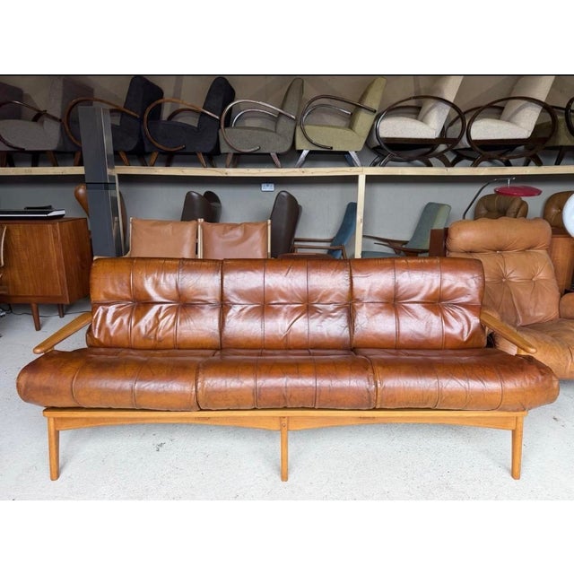 Adrian Pearsall sofa. Modern sofa designed by Adrian Pearsall for Craft Associates in the United States c. 1960’s. The...