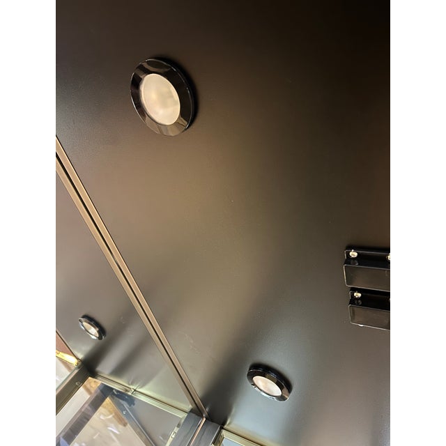 DIA - Design Institute America Late 20th Century Design Institute America 3 Part Display Cabinet For Sale - Image 4 of 10