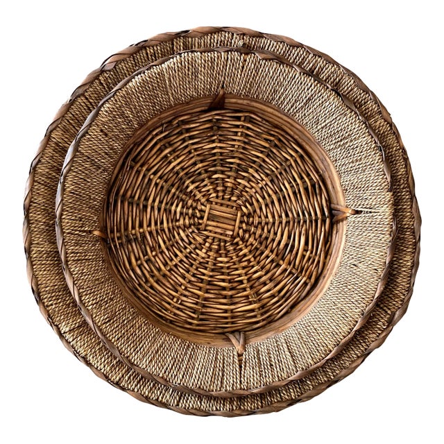 Circa 1980 Set of Two Nested Rattan Rope & Banana Leaf Tray Baskets For Sale