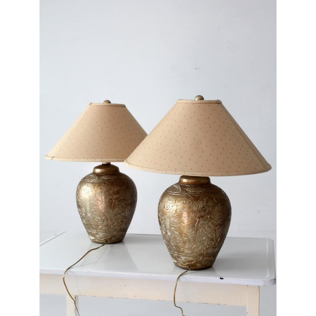 Mid 20th Century Pair of Vintage Chinoiserie Style Gilt Ceramic Table Lamps For Sale - Image 5 of 18