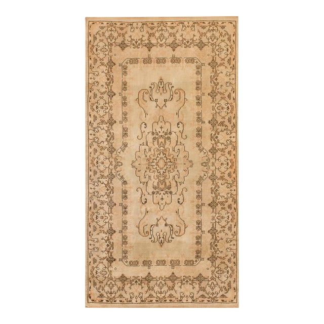 1940s Tan Camel Medallion Antique Turkish Sivas Rug 4' 0" X 7' 2" Handknotted Wool Carpet For Sale