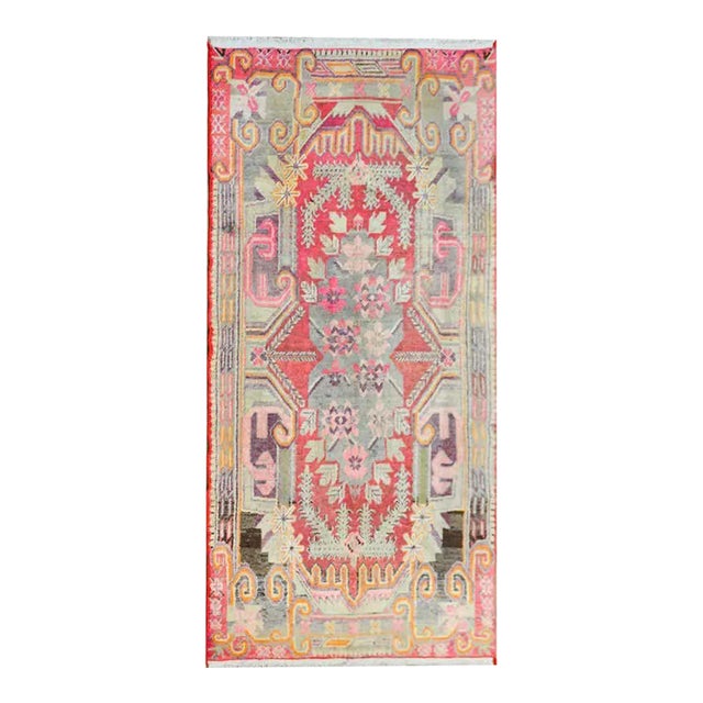 Early 20th Century Central Asian Khotan Rug For Sale