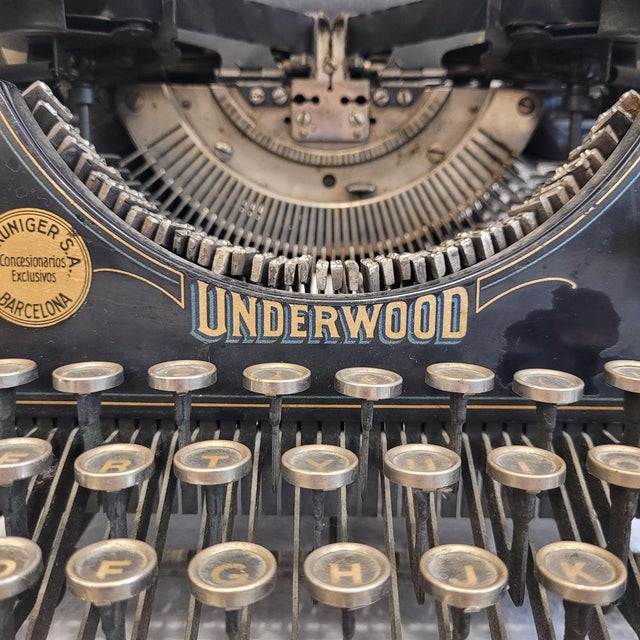 Model No. 5 Typewriter by Underwood and G. Truniger S.A., 1910s For Sale - Image 15 of 18
