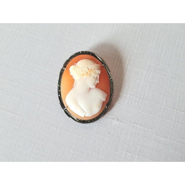 Victorian Antique Shell Cameo Brooch, Late 1800s For Sale - Image 3 of 8