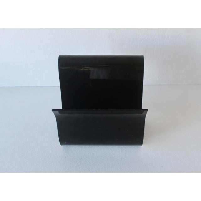 Front for Kartell Style Black Lucite Acrylic Magazine Rack Vintage For Sale In Miami - Image 6 of 11