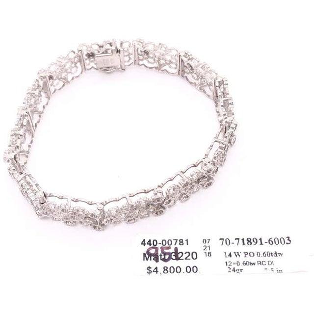 2010s 14 Karat White Gold Contemporary Bracelet With Round Diamonds For Sale - Image 5 of 10
