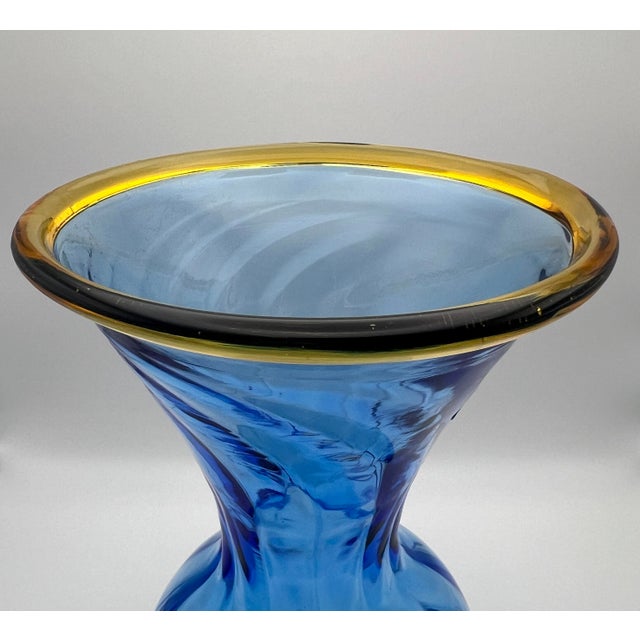 1970s Vintage Blenko Hand-Blown Cobalt Blue Art Glass Vase With Amber Rim, Mid-Century Modern For Sale - Image 5 of 10