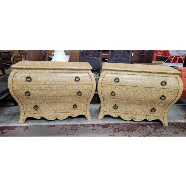 Contemporary Fine Pair Vintage Henredon Faux Painted Large Bombay Dresser For Sale - Image 3 of 5