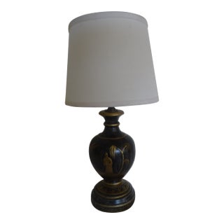Small Vintage Chinoiserie Lamp For Sale