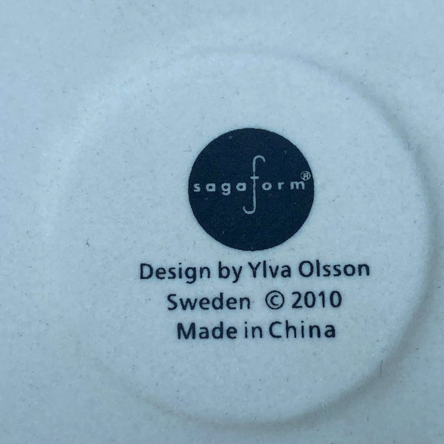 2010s Sagaform Black & White Divided Cat Dish by Ylva Olsson For Sale - Image 5 of 9