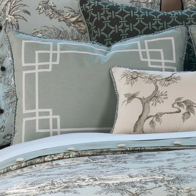 New with tags bed pillow set by Eastern Accents. These pillows retail for more than $2500. Eastern Accents designs and...