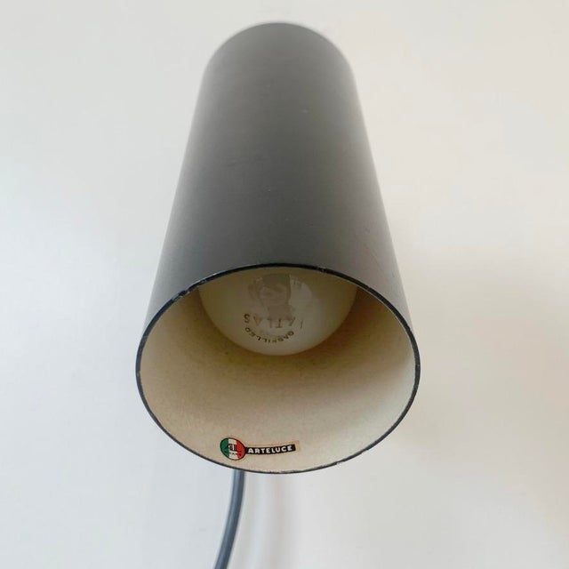 Vintage Model 31 B Black Sconce by Gino Sarfatti for Arteluce, 1950s For Sale - Image 13 of 18