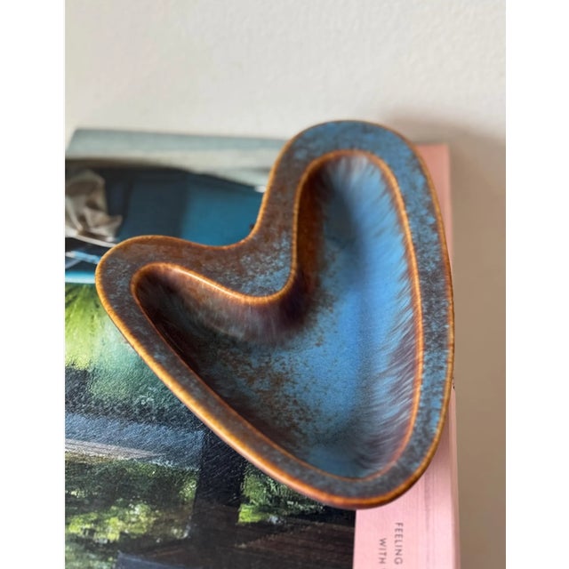 Gunnar nylund for rörstrand/sweden bowl/plate in stoneware model axa in in the distinctice nylund harefur glaze,...