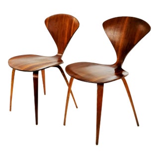 Vintage Pair of Molded Plywood Designed by Norman Cherner for Plycraft Pretzel Chairs For Sale