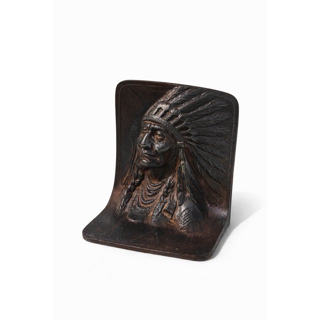 Vintage Cast Iron Bookend Native American Chief Bust Relief Sculpture For Sale - Image 4 of 5
