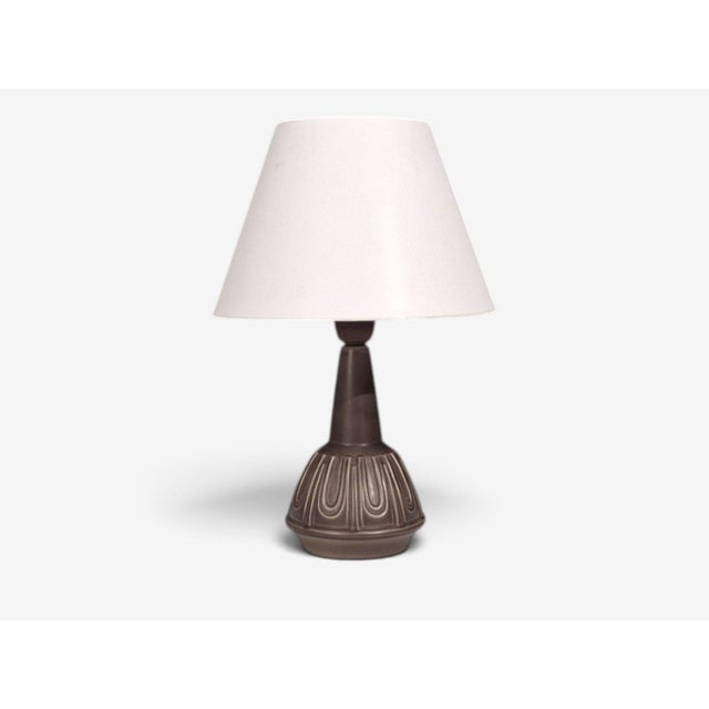 1960s Mid-Century Modern Einar Johansen, Table Lamp, Chocolate Brown Stoneware For Sale - Image 4 of 10