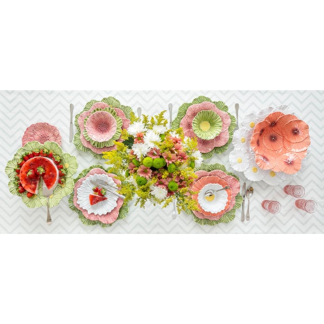 Traditional Bordallo Pinheiro Maria Flor Charger Plates, Cosmos, Set of 2 For Sale - Image 3 of 5