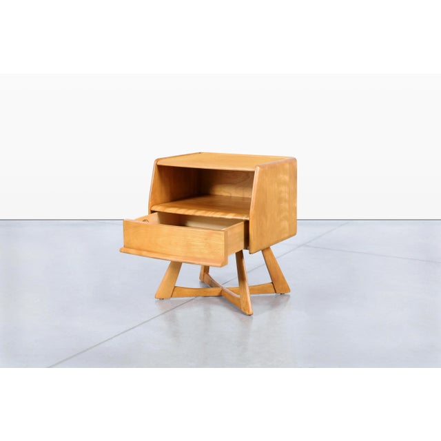 Mid-Century Modern Maple Nightstands by Heywood-Wakefield, Model M-778 For Sale - Image 10 of 12
