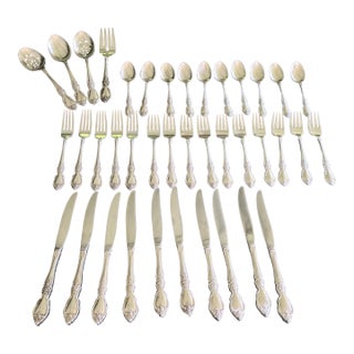 1980s Oneida Community Plantation Stainless Steel Silverware Set- 44 Pieces For Sale