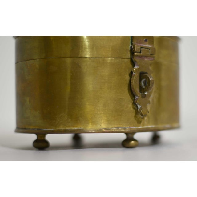 Brass Mid Century Chinoiserie Brass Trinket Box For Sale - Image 8 of 12