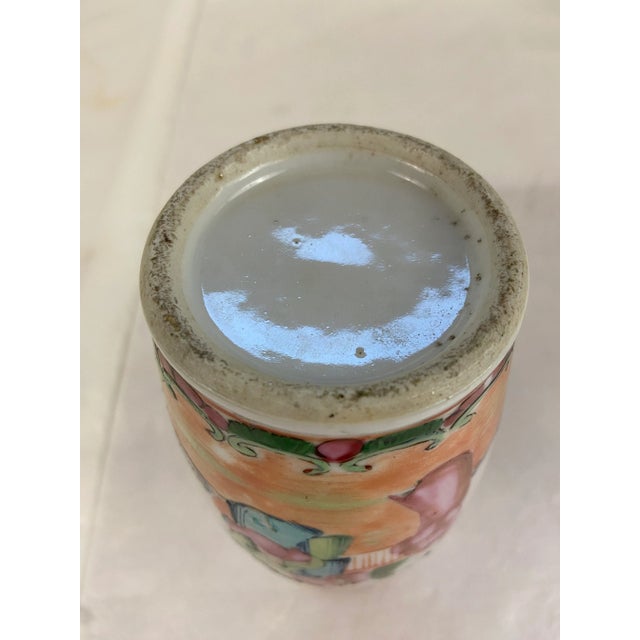 Small Chinese Rose Medallion Vase For Sale - Image 6 of 12