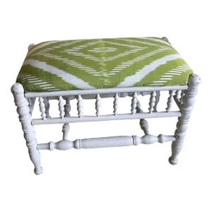 American Turned Spindle Stool
