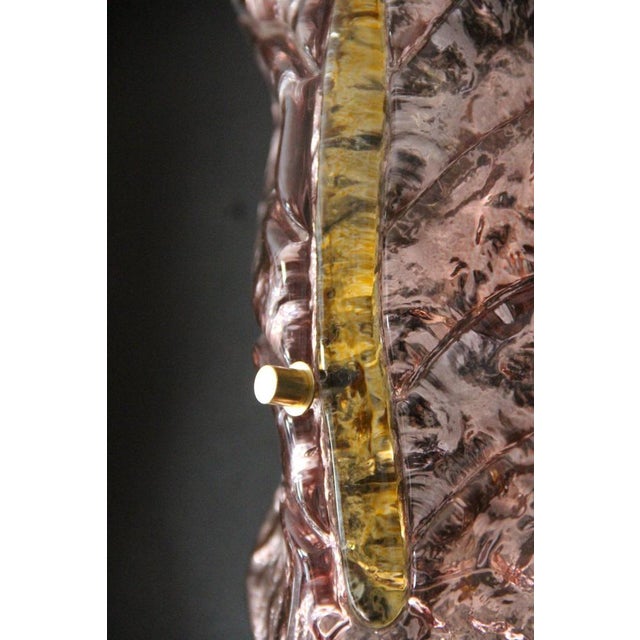 Metal Pink and Gold Murano Glass Wall Sconces in the Shape of Leaves, 2000s, Set of 2 For Sale - Image 7 of 12