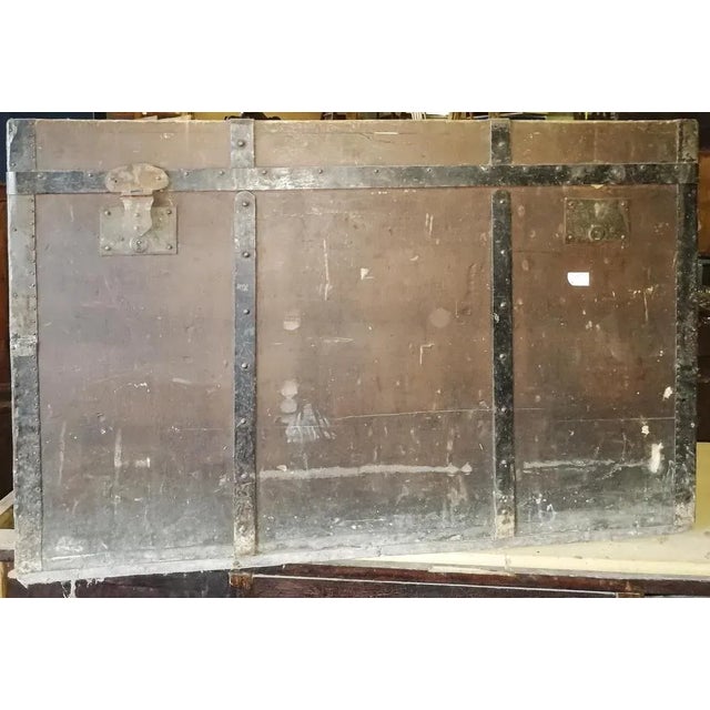 Italian Solid Wooden Travel Case with Reinforcements and Hinges in Iron For Sale - Image 6 of 7