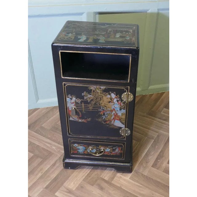 Chinoiserie Bedside Cupboard, 1960 For Sale - Image 3 of 8