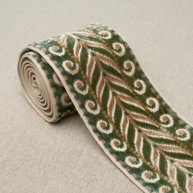 Contemporary SAMPLE - Schumacher Marion Velvet Tape In Jade For Sale - Image 3 of 3