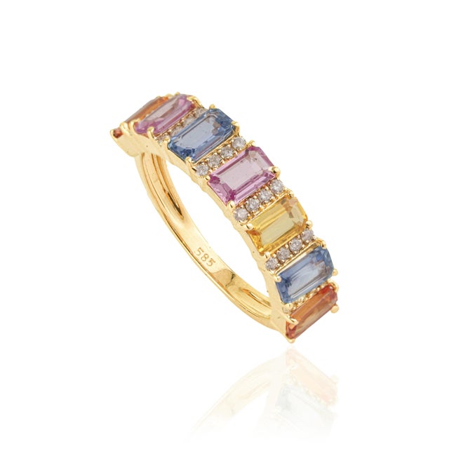 2.03 Carat Rainbow Sapphire & Diamond 14k Gold Band Ring Size 5 For Sale - Image 4 of 15