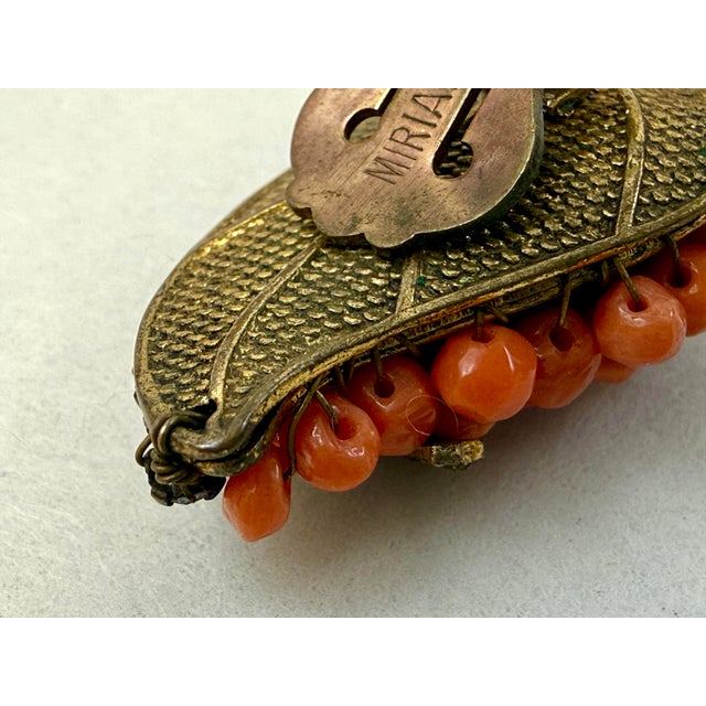 Miriam Haskell Signed Wired Glass Coral Beads & Prong Set Rhinestones Frank Hess For Sale In Los Angeles - Image 6 of 10