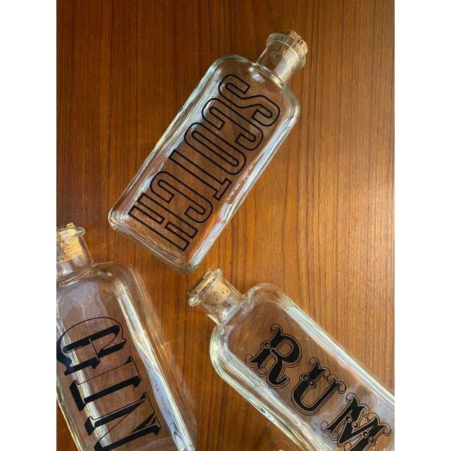 1970s Modernist Minimalist Alphagraphics Liquor Bottles (Barware After Verner Panton), Set of 4 For Sale - Image 5 of 8