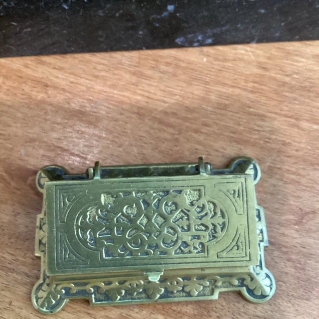 Early 20th Century Vintage Asian Style Chinese Cast Brass Stamp Box For Sale - Image 9 of 13