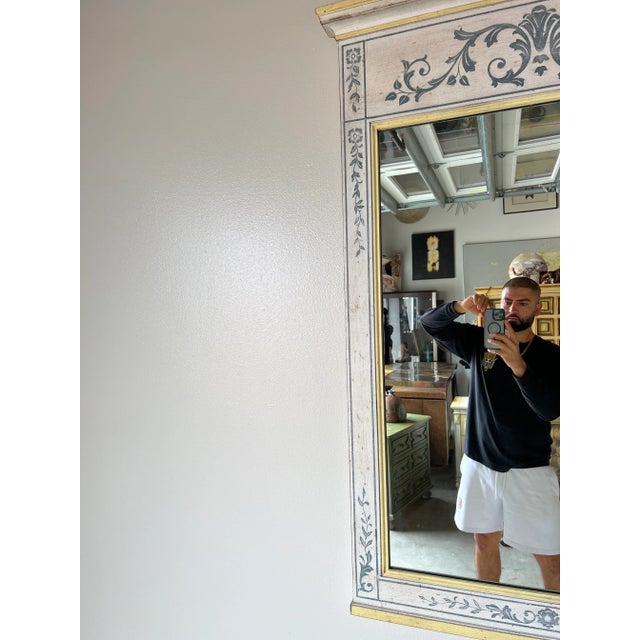 Vintage French Neoclassical - Style Wall Mirror by John Widdicomb For Sale - Image 9 of 11