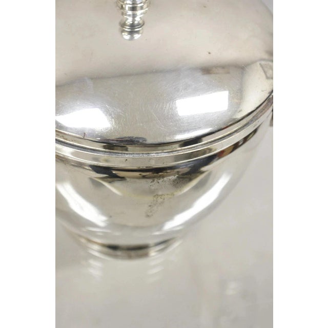 Silver Vintage Knight Silversmiths Silver Plated Modern Lidded Bar Ice Bucket For Sale - Image 8 of 12