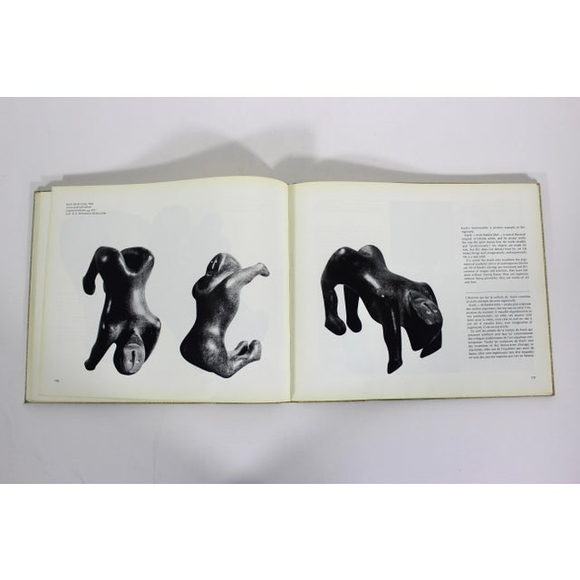 Linen 1965 Eskimo Sculpture Esquimaude Book Hardcover Hard Cover Coffee Table Book Linen Gold Bronze For Sale - Image 8 of 12